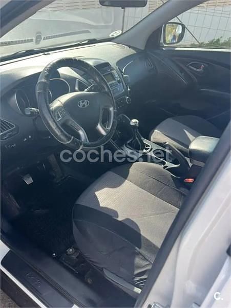 Usado Hyundai ix35 115 CV (84 kW) 2015 Gris / plata SUV