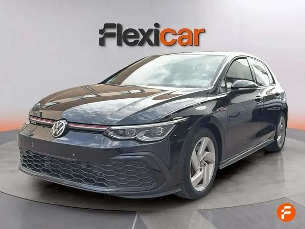 Usado VW Golf VIII GTI 245 CV (180 kW) 2023 Negro Utilitario