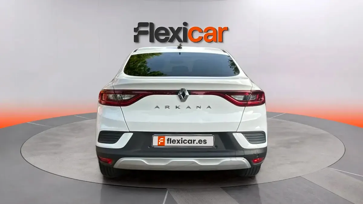 Usado Renault Arkana Zen 140 CV (102 kW) 2021 Blanco SUV