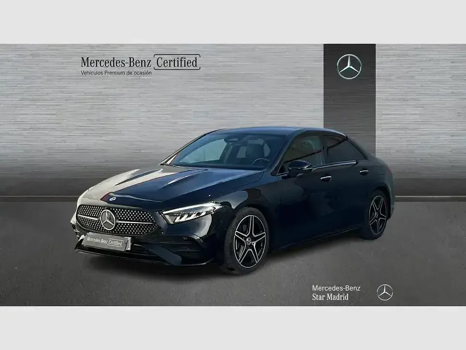 Usado Mercedes A200 AMG line 150 CV (110 kW) 2024 Berlina