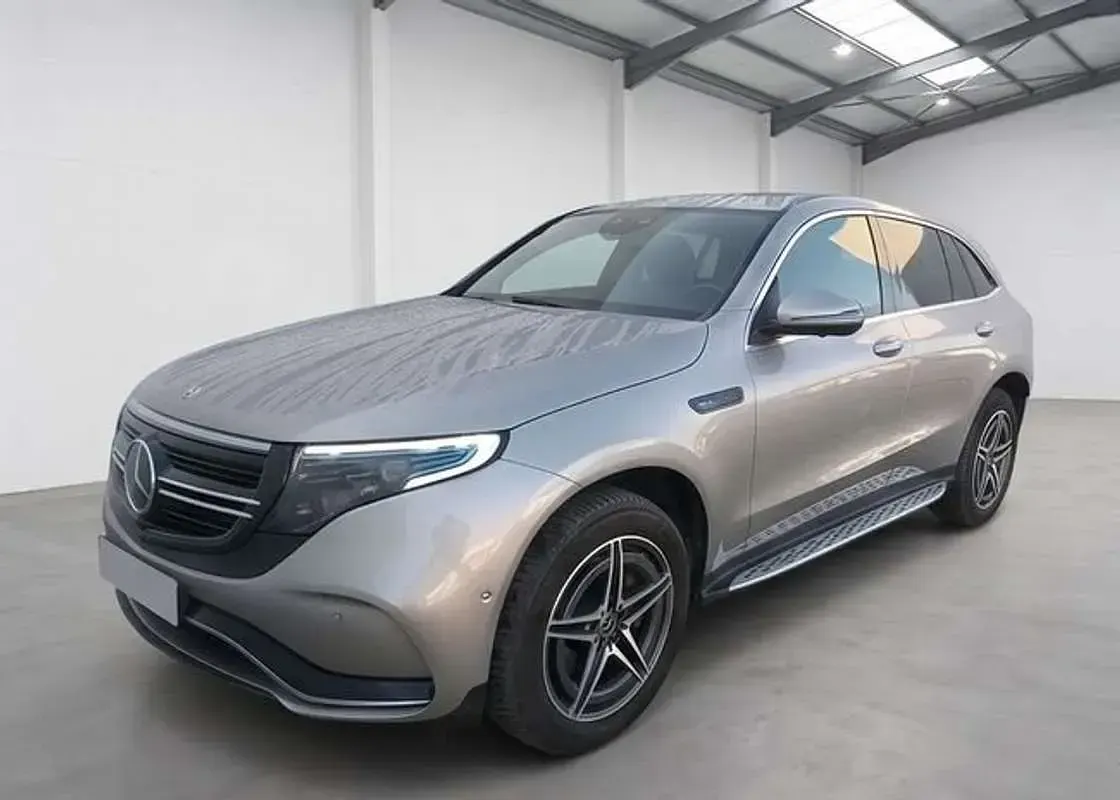 Usado Mercedes EQC400 300 kW (408 CV) 2022 Plateado SUV