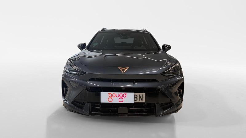 Usado Cupra Formentor 150 CV (110 kW) 2025 Gris / plata SUV