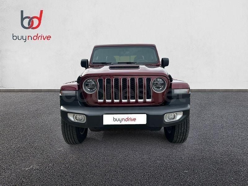 Käytetty Jeep Gladiator Overland 264 HP (194 kW) 2021 Punainen Nouto
