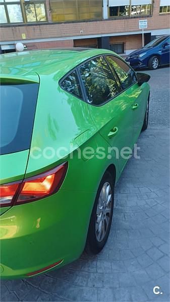 Usado Seat Leon Style 150 CV (110 kW) 2014 Verde Berlina