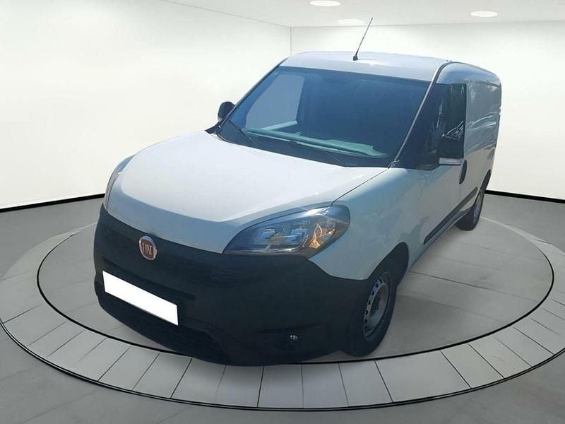 Blanco Usado 2020 Fiat Doblò Monovolumen | 9490 € (Precio justo) - Imagen 1/4