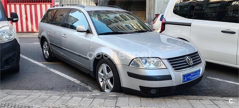 Gris / plata Usado 2002 VW Passat Comfortline Familiar | 2100 € (Buen precio) - Imagen 1/4
