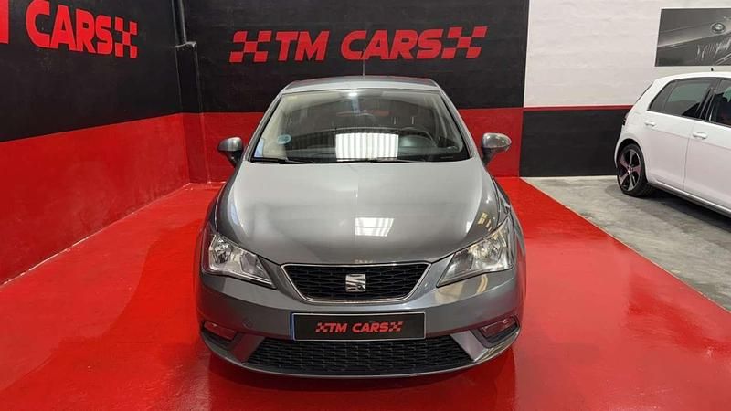 Usado Seat Ibiza Reference 86 CV (63 kW) 2014 Gris Utilitario