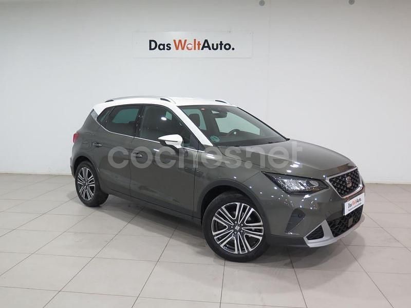 Gris Usado 2025 Seat Arona Xperience SUV | 19.900 € (Precio justo) - Imagen 1/4