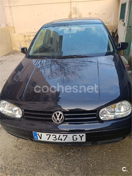 Usado VW Golf IV Highline 110 CV (80 kW) 2000 Negro Berlina