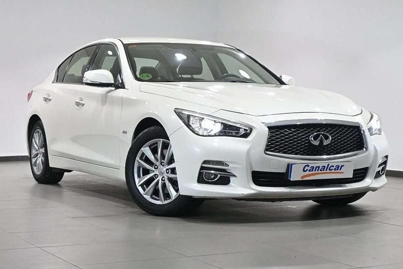 Usado Infiniti Q50 170 CV (125 kW) 2016 Blanco Berlina