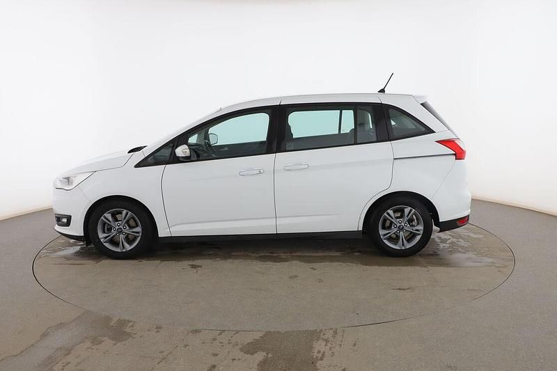 Usado Ford Grand C-Max Business Edition 120 CV (88 kW) 2017 Blanco Monovolumen