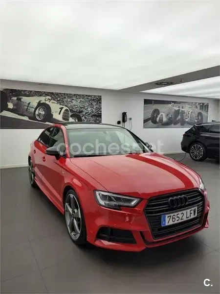 Usado Audi A3 150 CV (110 kW) 2020 Rojo Berlina