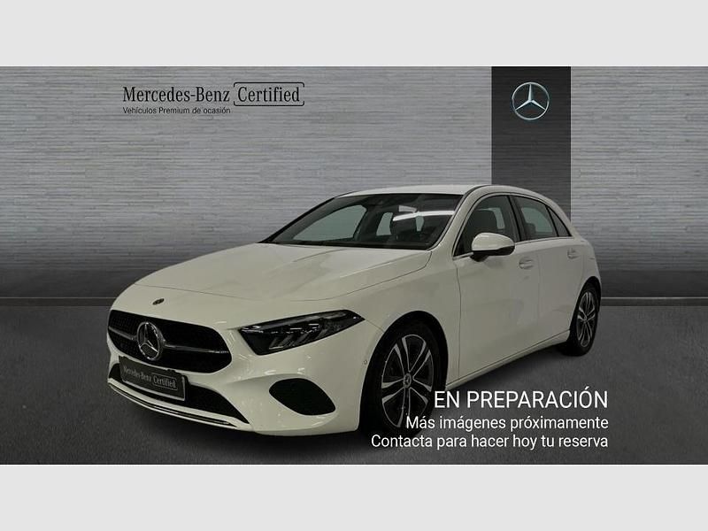 Otro Usado 2023 Mercedes A180 Berlina | 29.490 € (Precio justo) - Imagen 1/4