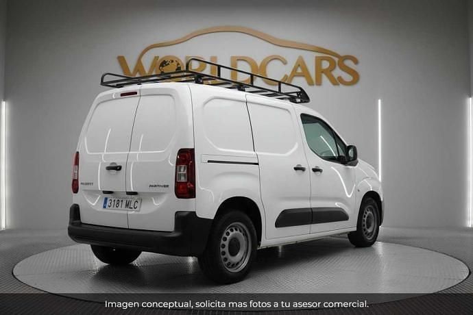 Usado Peugeot Partner 100 CV (73 kW) 2023 Monovolumen