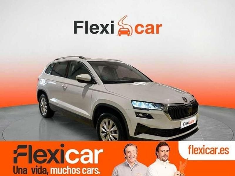 Blanco Usado 2023 Skoda Karoq Ambition SUV | 19.090 € (Super precio) - Imagen 1/4