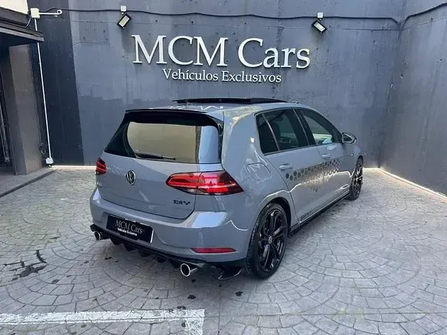 Usado VW Golf VII GTI 290 CV (213 kW) 2019 Gris Utilitario