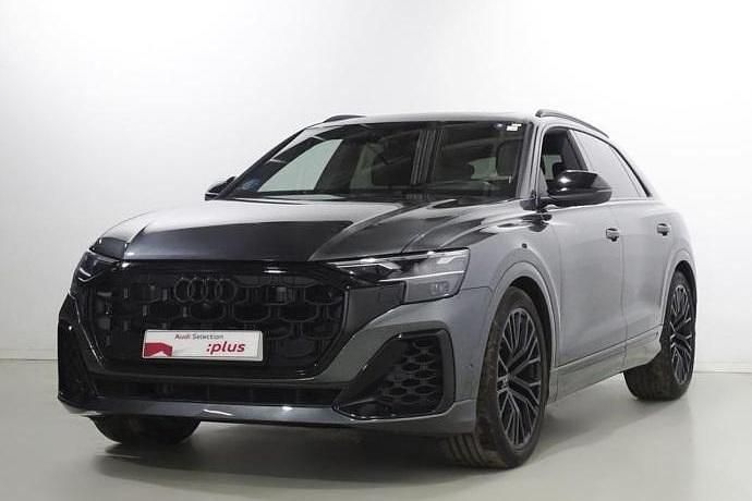 Usado Audi Q8 Sport 286 CV (210 kW) 2024 Gris SUV