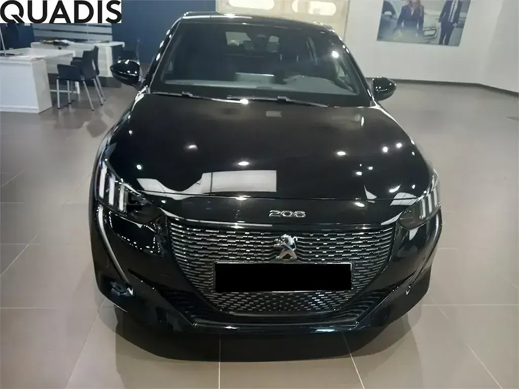 Usado Peugeot 208 GT 101 CV (74 kW) 2024 Negro perla nera Utilitario