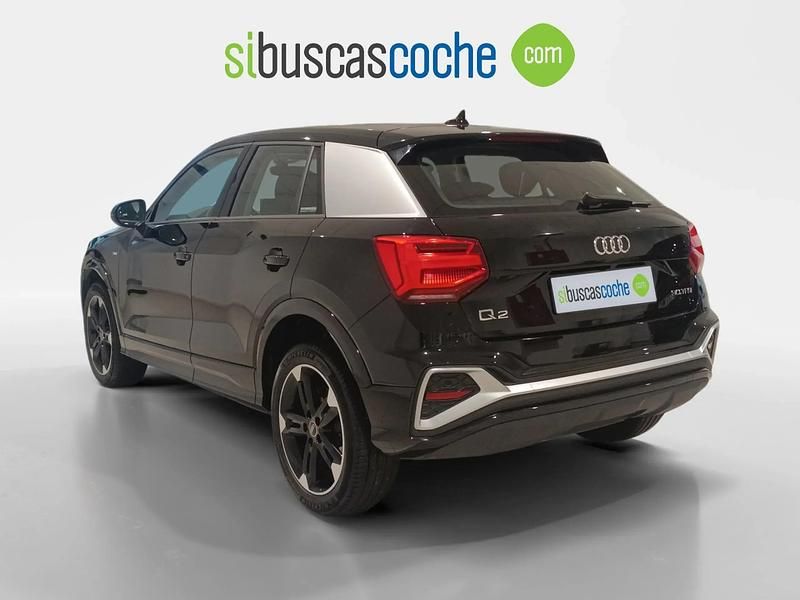 Usado Audi Q2 S-Line 116 CV (85 kW) 2025 Negro SUV