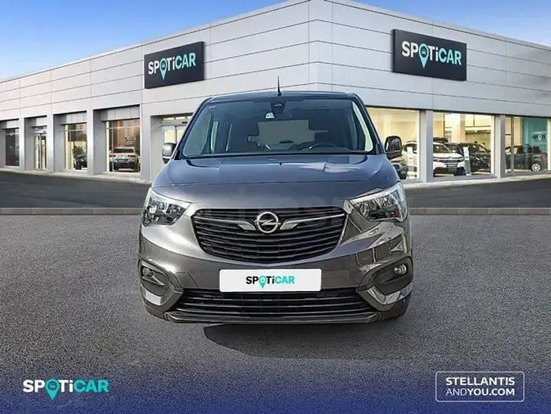 Usado Opel Combo Life Selective 110 CV (80 kW) 2019 Gris / plata Monovolumen