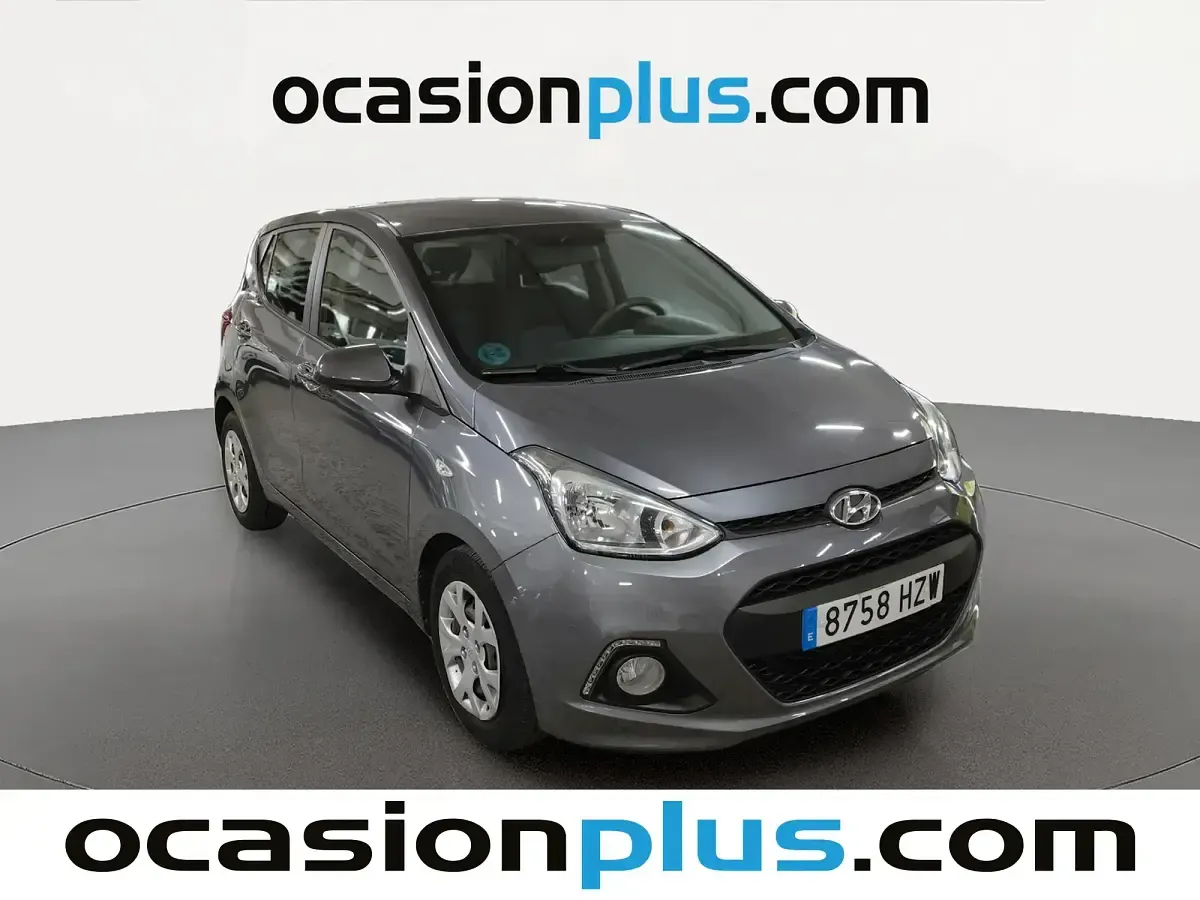 Usado Hyundai i10 87 CV (63 kW) 2014 Gris Utilitario
