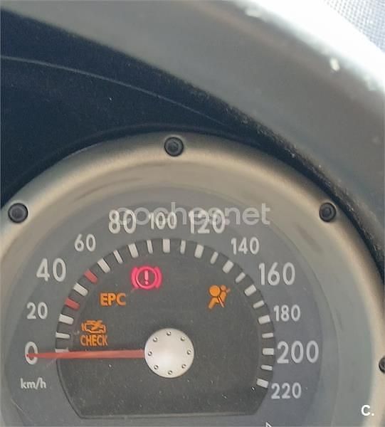 Azul Usado 2001 VW Polo Trendline Berlina | 1200 € (Buen precio) - Imagen 1/1