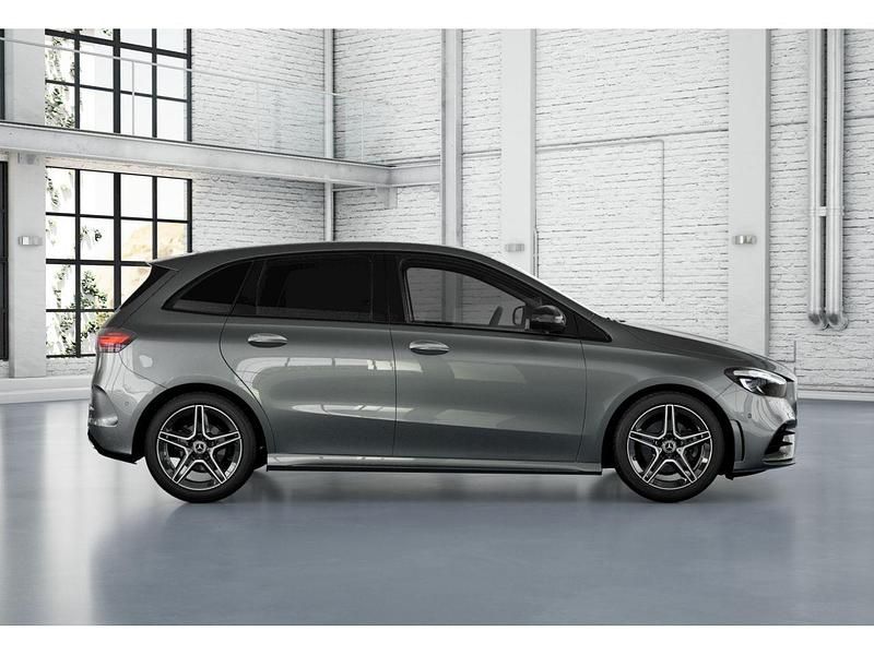 Usado Mercedes B200 149 CV (109 kW) 2024 Gris Monovolumen