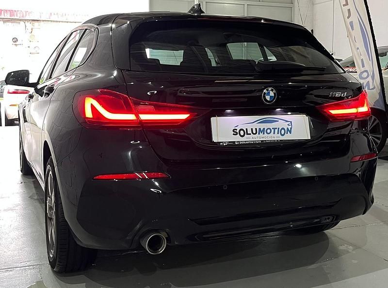 Usado BMW 116 115 CV (84 kW) 2022 Negro Utilitario