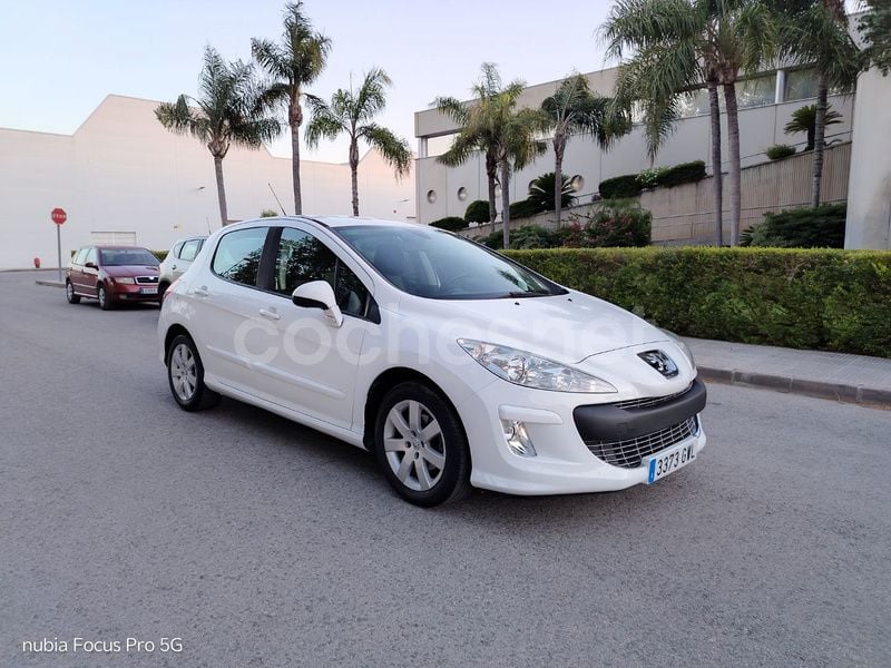 Blanco Usado 2010 Peugeot 308 Business-Line Berlina | 5300 € (Precio justo) - Imagen 1/4