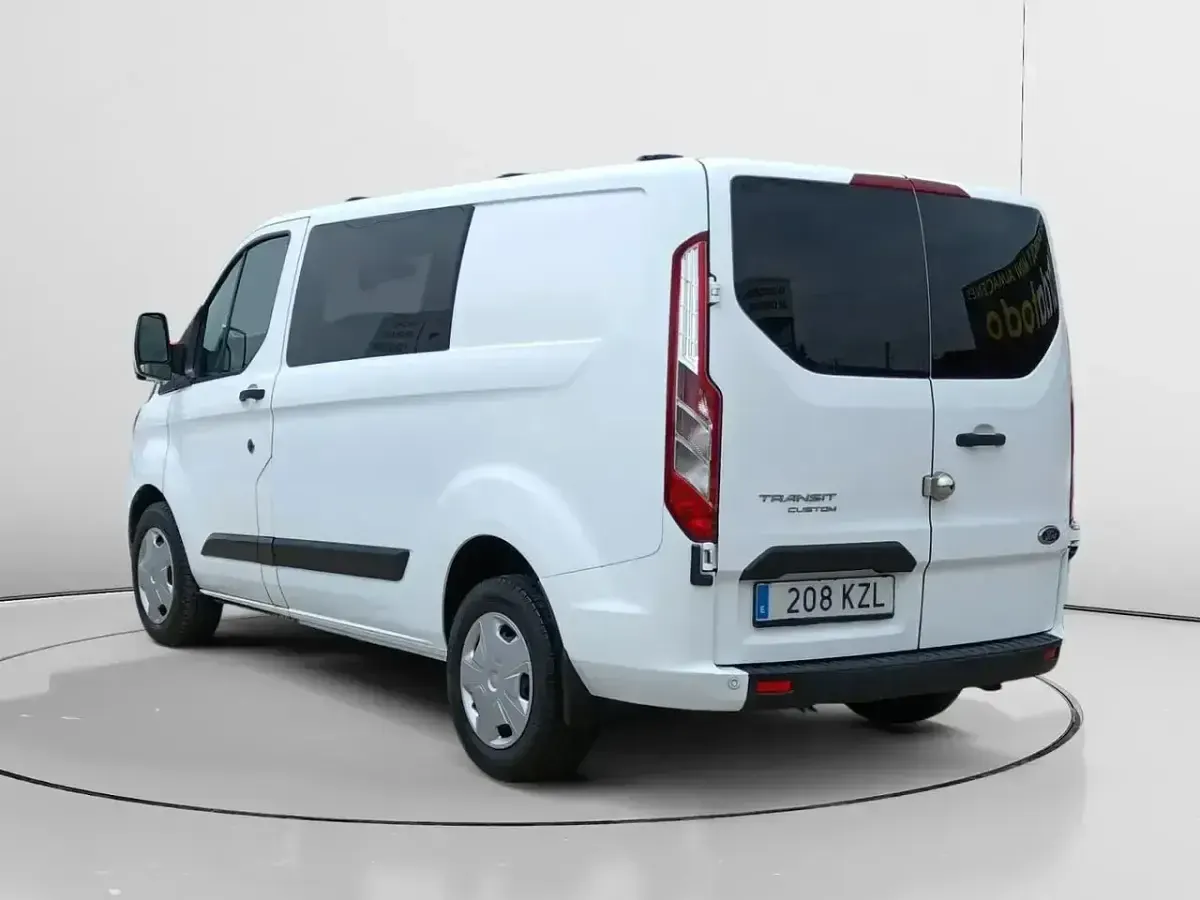 Usado Ford Transit Custom Trend 106 CV (77 kW) 2019 Blanco Berlina