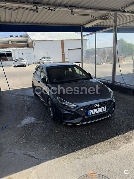 Usado Hyundai i30 250 CV (183 kW) 2021 Negro Berlina