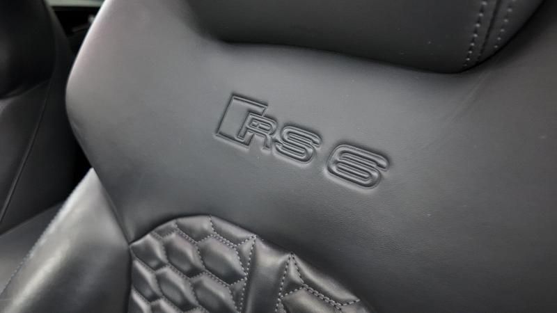 Usado Audi RS6 Performance 605 CV (444 kW) 2018 Negro Familiar
