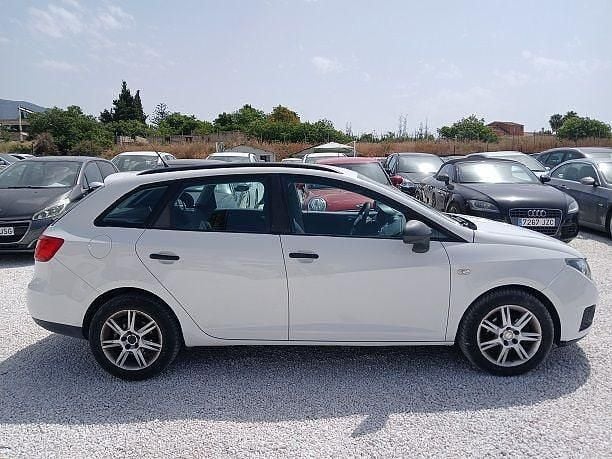 Usado Seat Ibiza Style 105 CV (77 kW) 2011 Blanco Utilitario