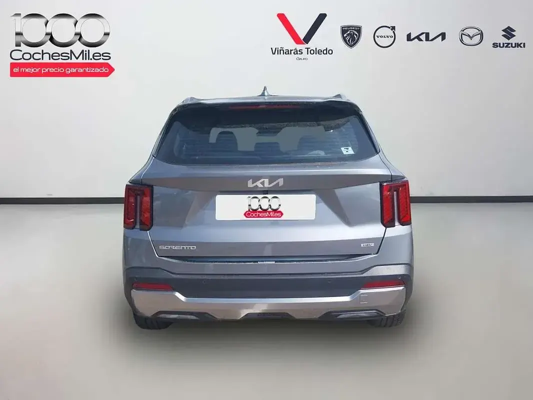 Nuevo Kia Sorento 215 CV (158 kW) 2025 Gris SUV