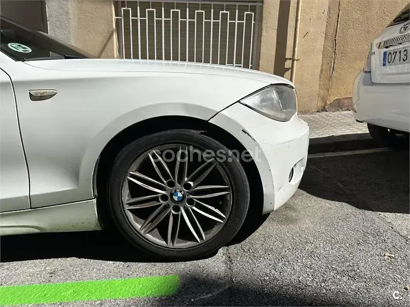 Usado BMW 118 143 CV (105 kW) 2011 Blanco Utilitario