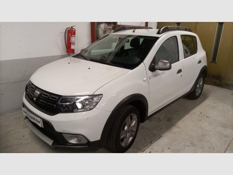 Blanco Usado 2018 Dacia Sandero Comfort Utilitario | 9900 € (Precio justo) - Imagen 1/1