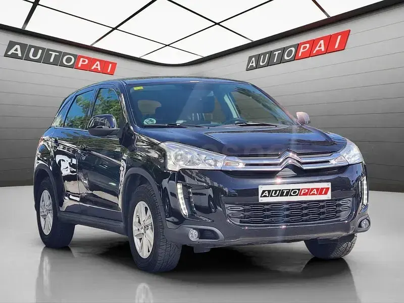 Usado Citroën C4 Aircross Seduction 114 CV (83 kW) 2015 Negro SUV