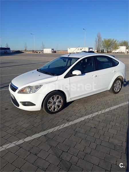 Usado Ford Focus Business Edition 90 CV (66 kW) 2008 Blanco Berlina