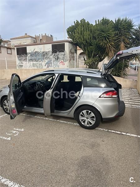 Begagnad Renault Clio GrandTour LIMITED 90 HK (66 kW) 2018 Grå Kombi