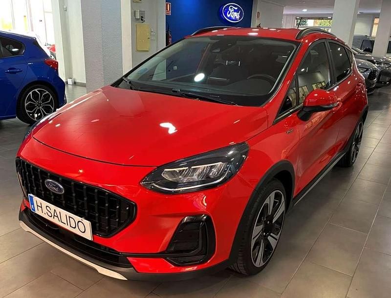 Usado Ford Fiesta Active 125 CV (91 kW) 2023 Rojo Utilitario