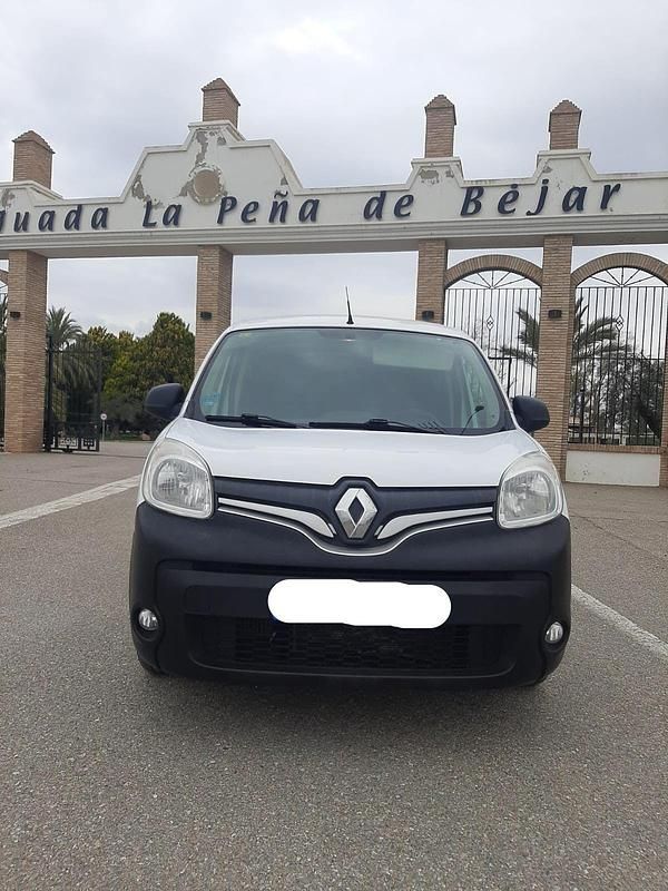Usado Renault Kangoo LIMITED 90 CV (66 kW) 2018 Blanco Familiar