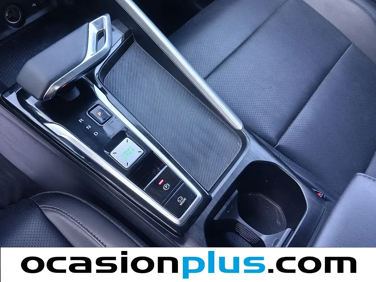 Usado MG ZS Luxury 197 CV (144 kW) 2025 Blanco SUV