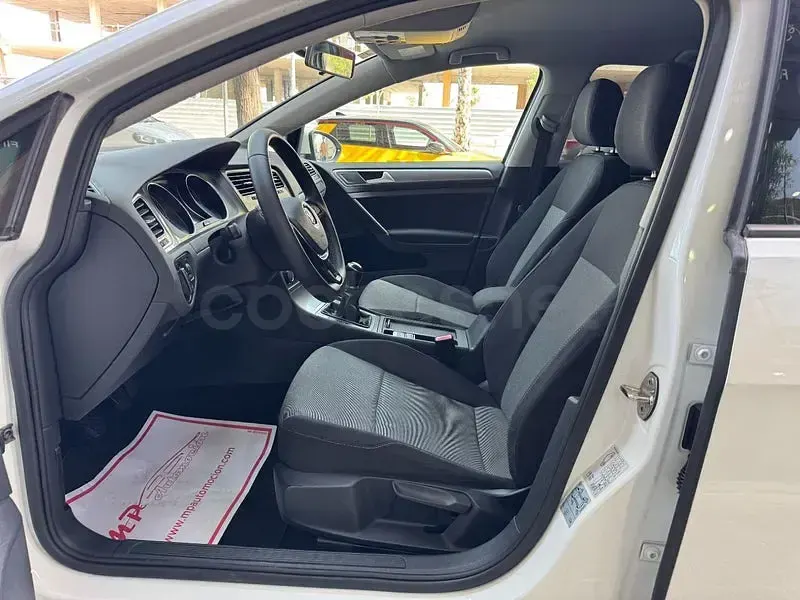 Usado VW Golf VII Edition 110 CV (80 kW) 2016 Blanco Berlina