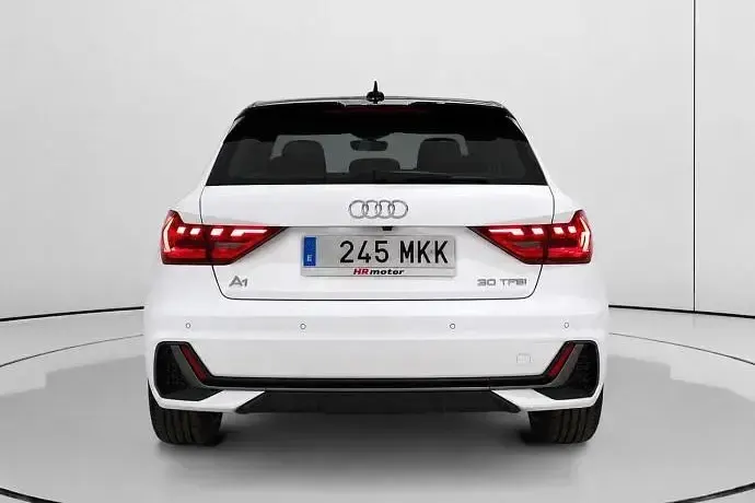 Usado Audi A1 110 CV (80 kW) 2023 Blanco SUV