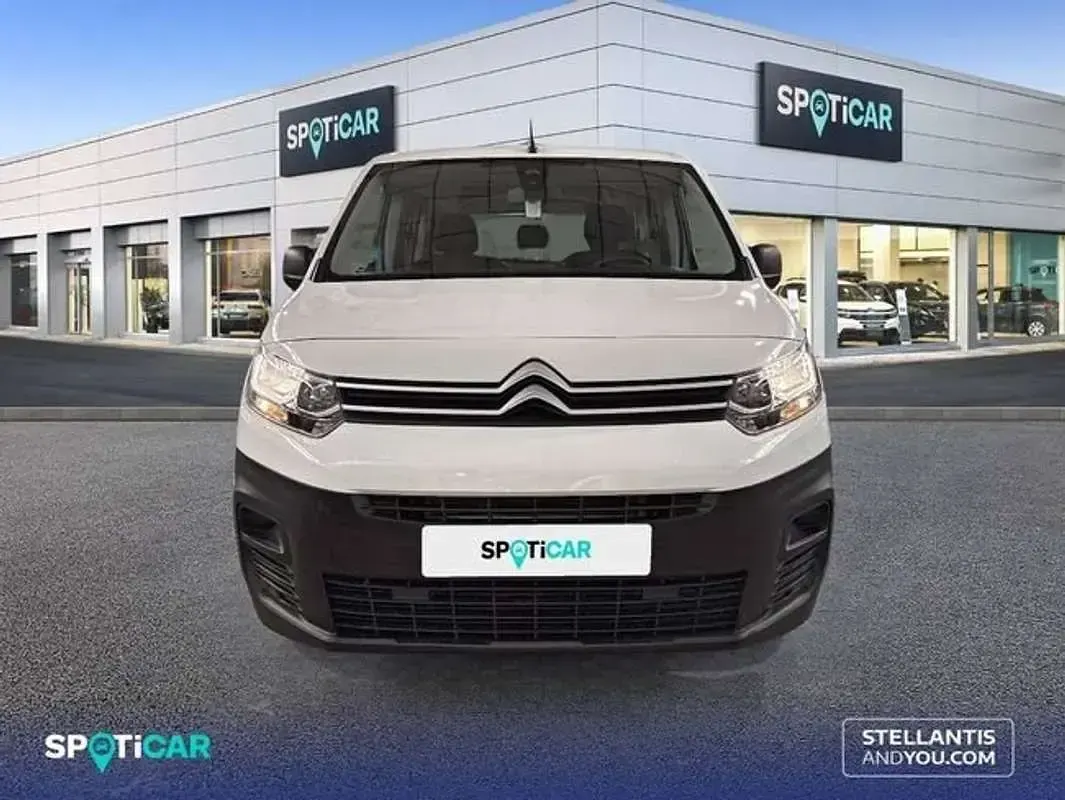 Usado Citroën e-Berlingo Live 100 kW (136 CV) 2022 Blanco Monovolumen