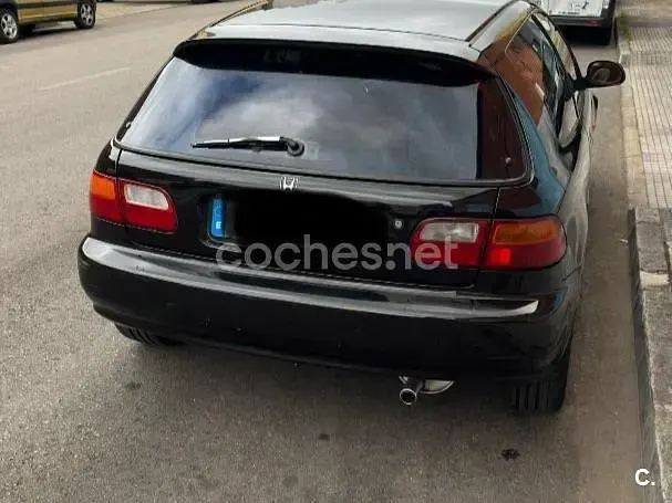 Usado Honda Civic LS 90 CV (66 kW) 1995 Negro Berlina