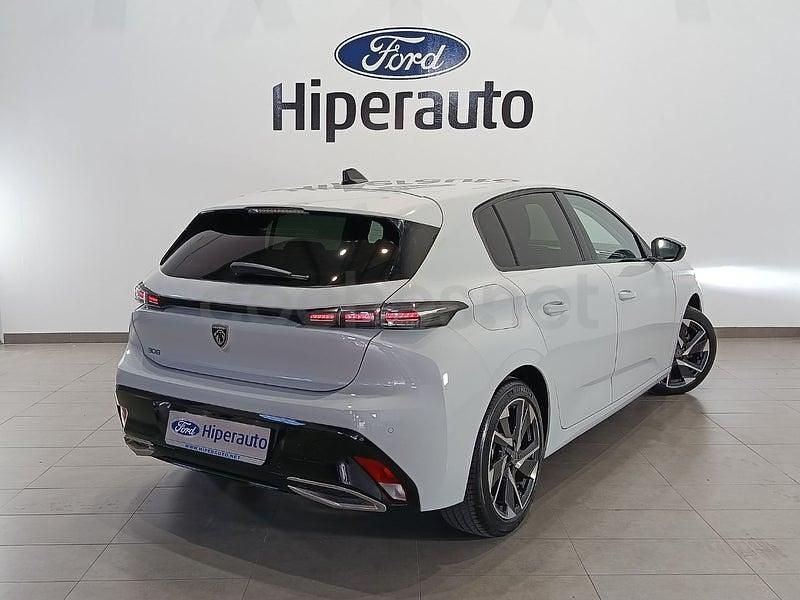 Usado Peugeot 308 Allure 130 CV (95 kW) 2024 Blanco Berlina