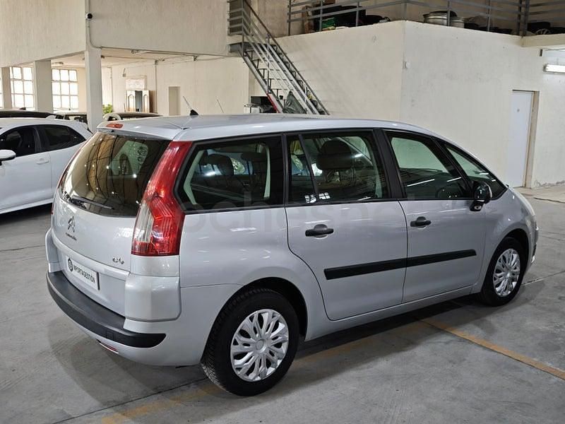 Usado Citroën Grand C4 Picasso First 120 CV (88 kW) 2011 Gris / plata Monovolumen