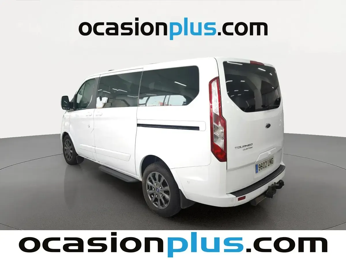 Usado Ford Tourneo Custom Sport 185 CV (136 kW) 2021 Blanco Van