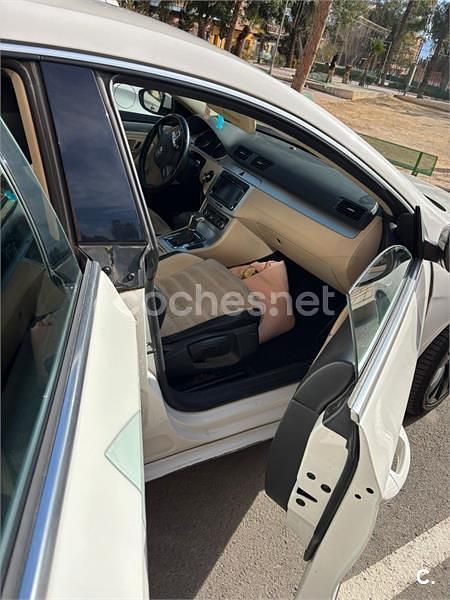Usado VW Passat 140 CV (102 kW) 2010 Blanco Berlina